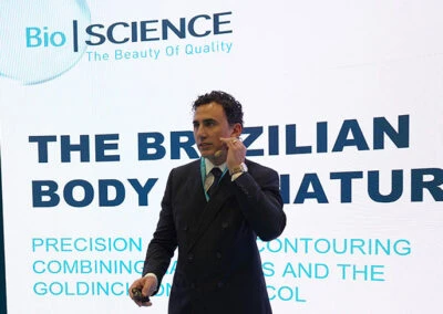 Dr. Roberto Chacur em congresso internacional