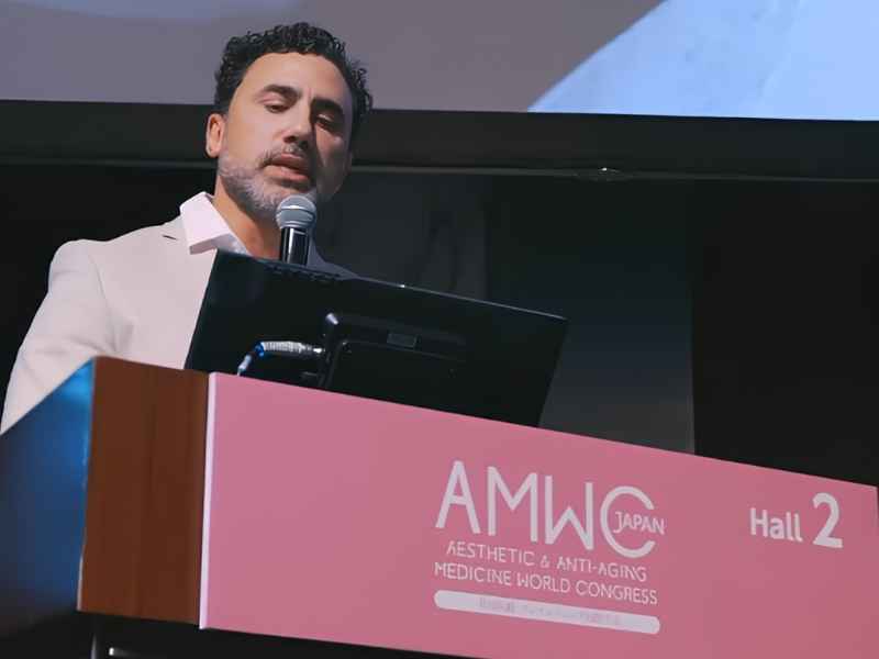 Dr Chacur é speaker no AMWC Japão